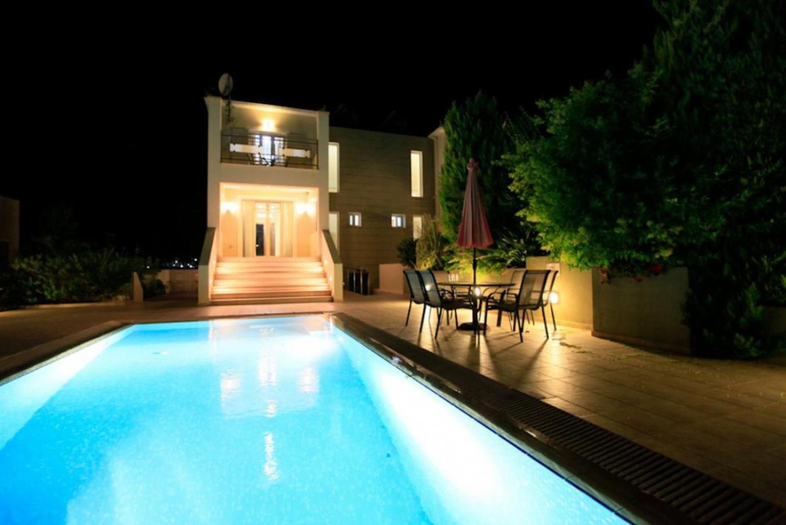 Villa Fedra Poros  Exteriör bild