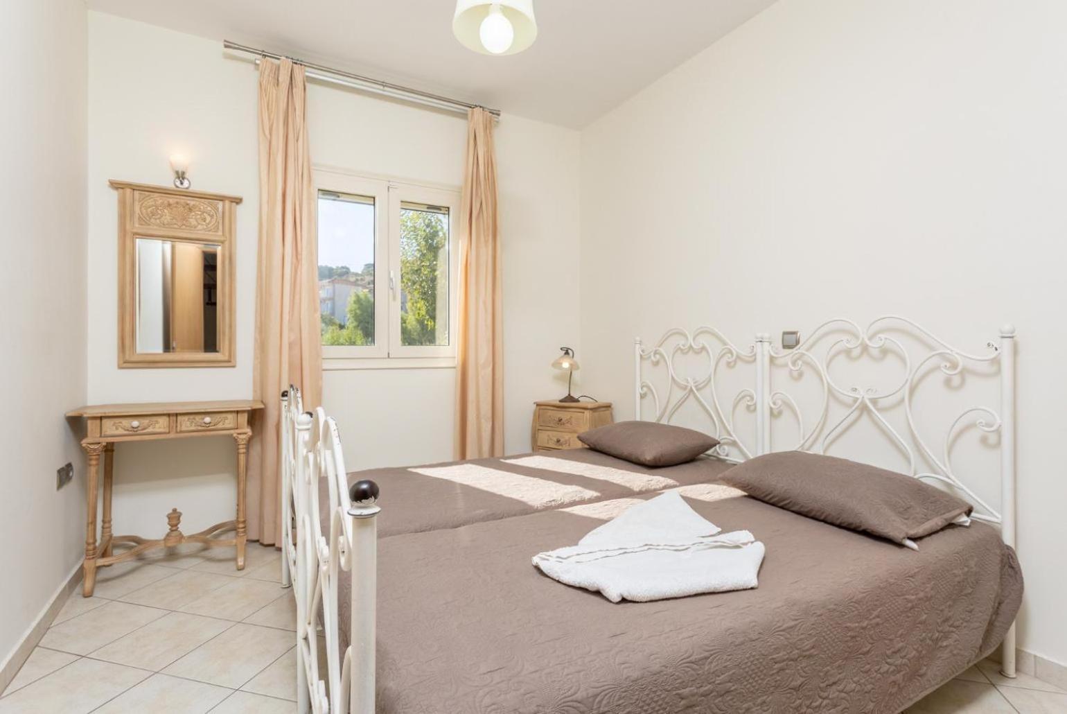 Villa Fedra Poros  Exteriör bild