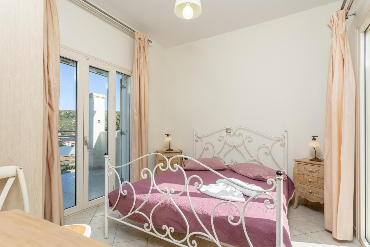 Villa Fedra Poros  Exteriör bild