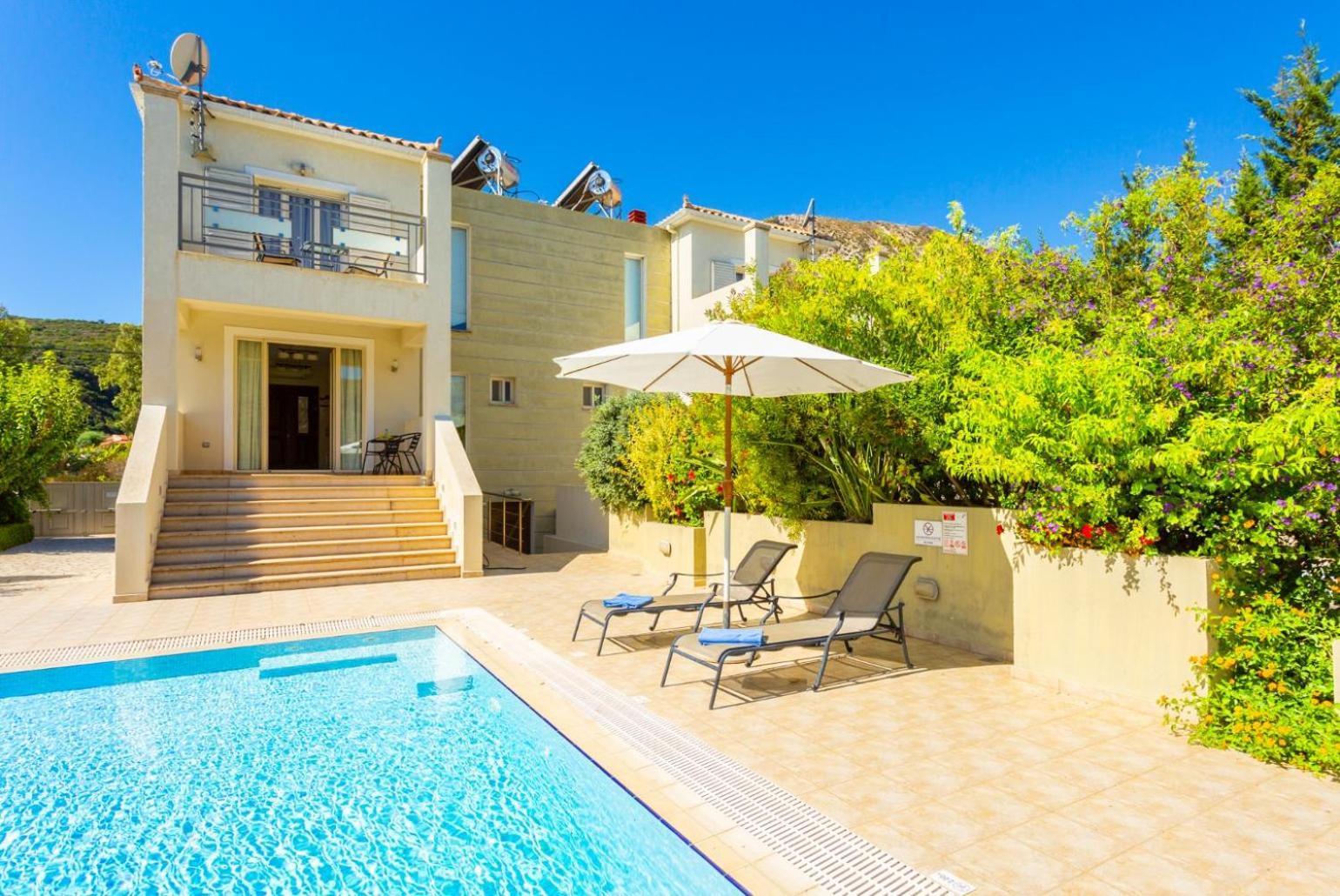 Villa Fedra Poros  Exteriör bild