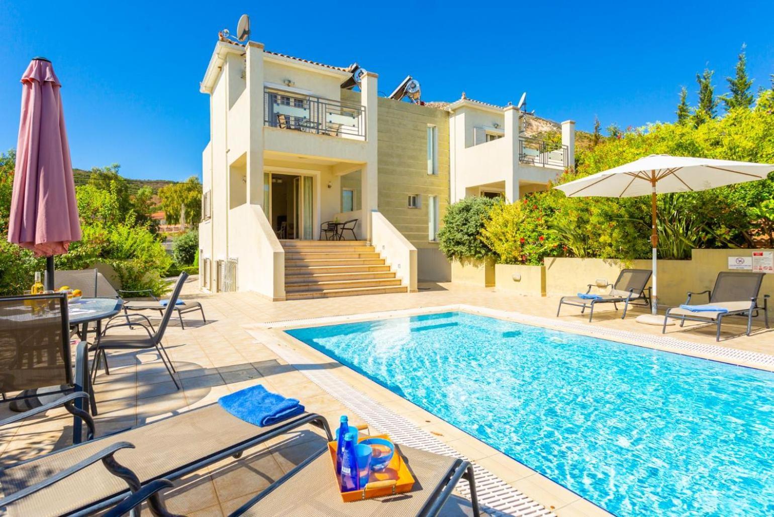 Villa Fedra Poros  Exteriör bild